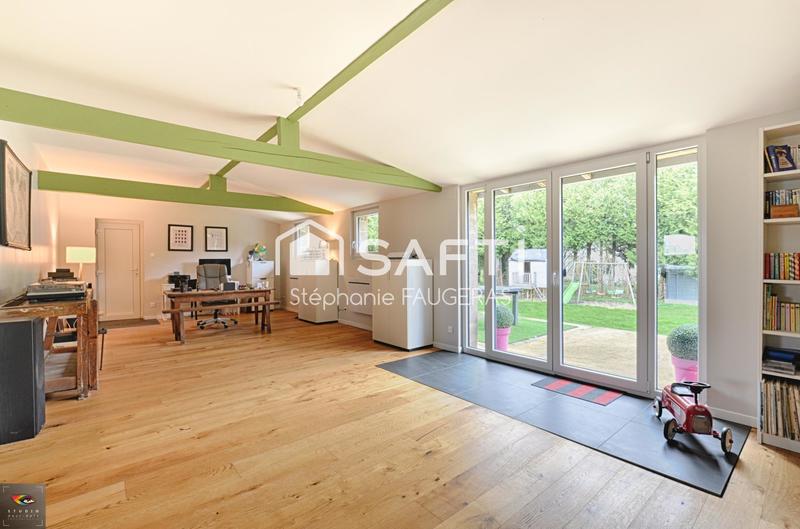 Maison - 205 m² - 7 pièces