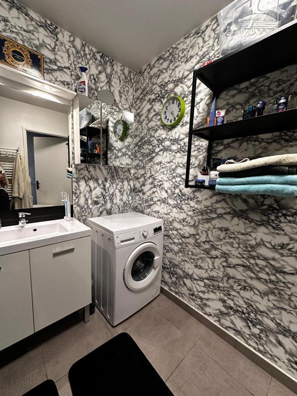 Appartement - 92 m² - 4 pièces