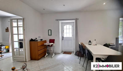 Appartement - 89 m² - 3 pièces