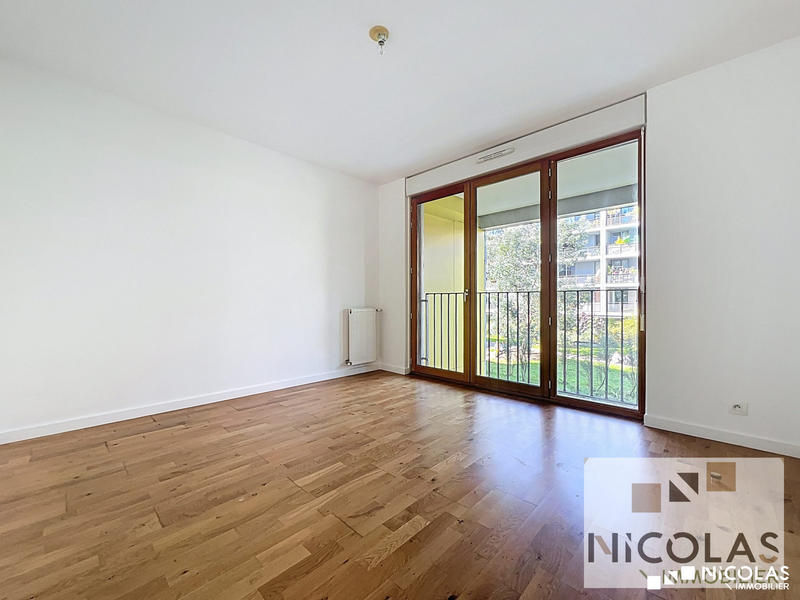 Appartement - 83 m² - 4 pièces