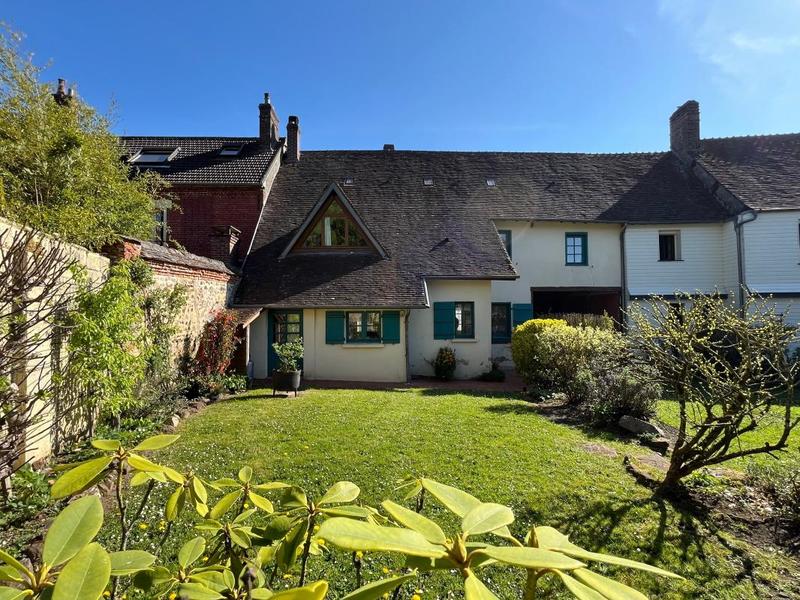 Maison - 145 m² - 5 pièces