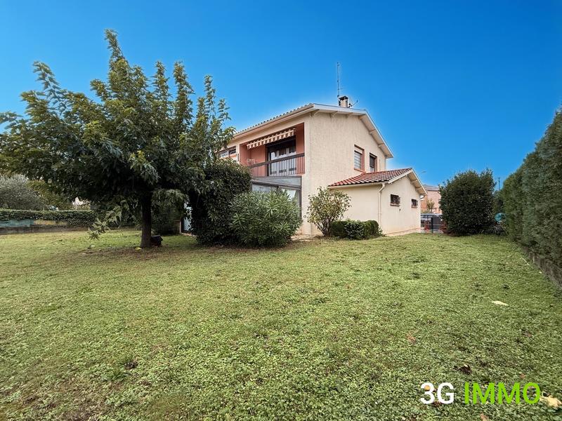 Maison - 111 m² - 4 pièces