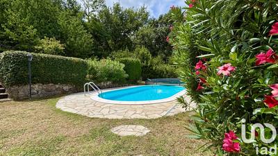 Maison - 161 m² - 6 pièces