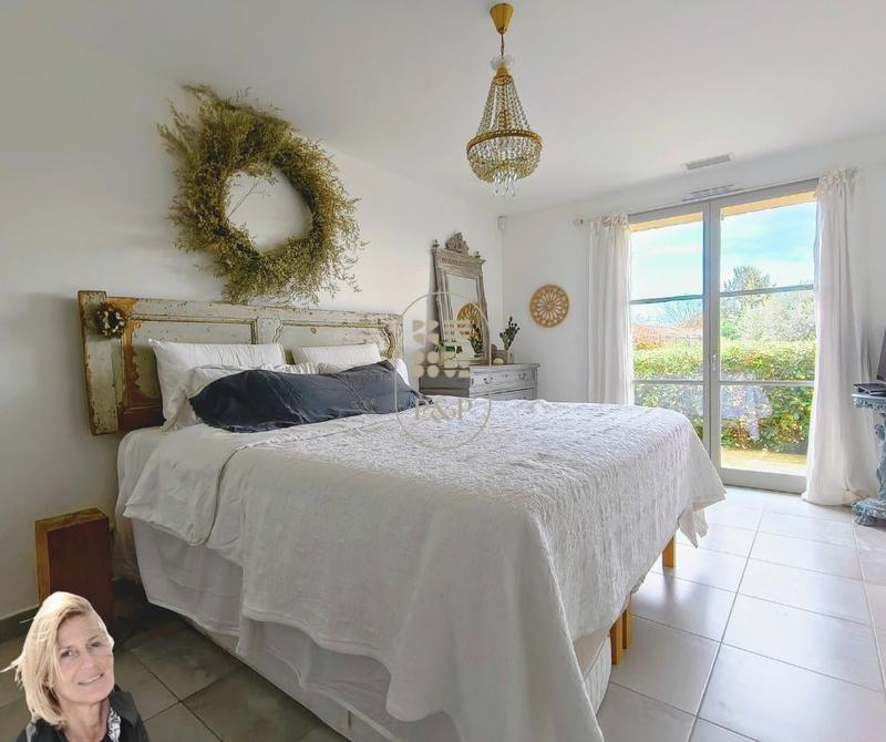 Maison - 165 m² - 5 pièces