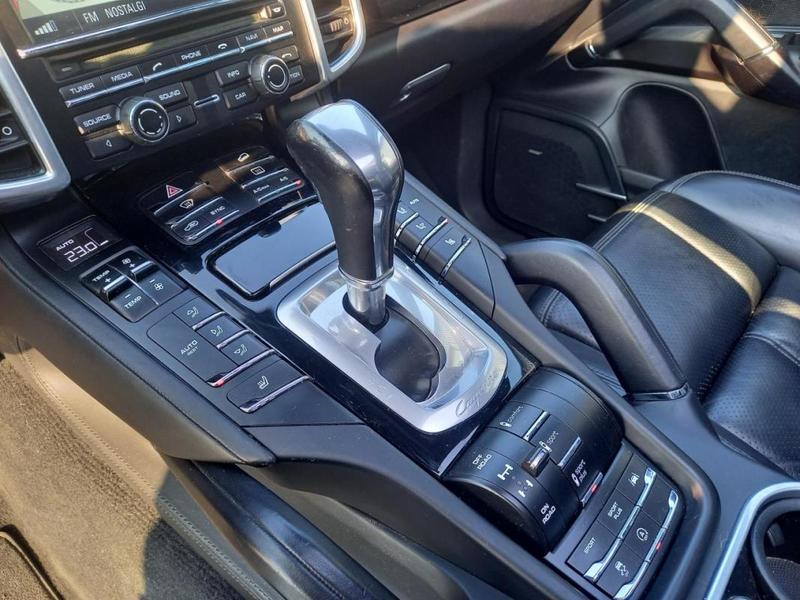 Porsche Cayenne s V8 Tdi 385 Ch - Origine France Platinum Edition Garantie 6 Mois