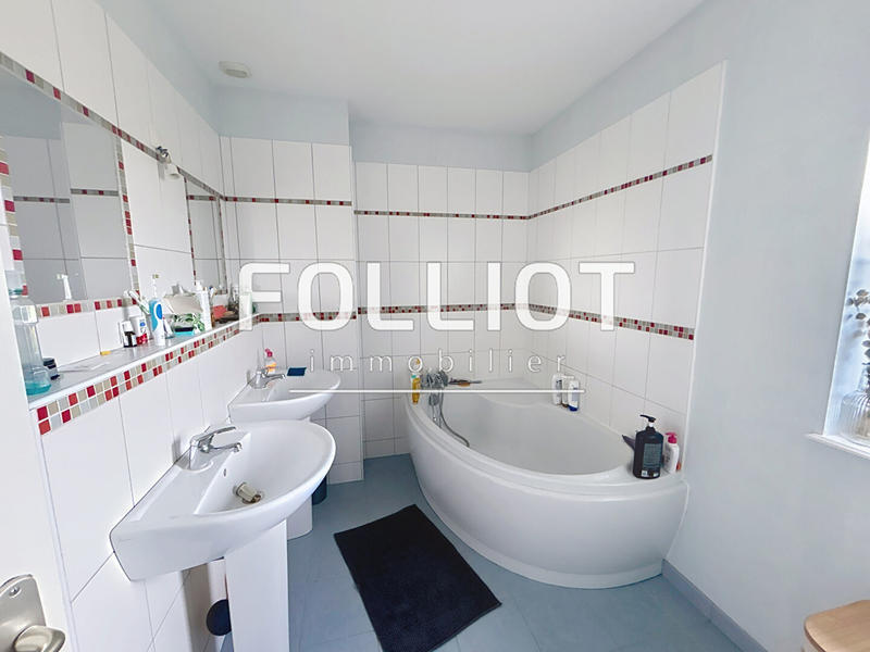 Maison - 116 m² - 5 pièces