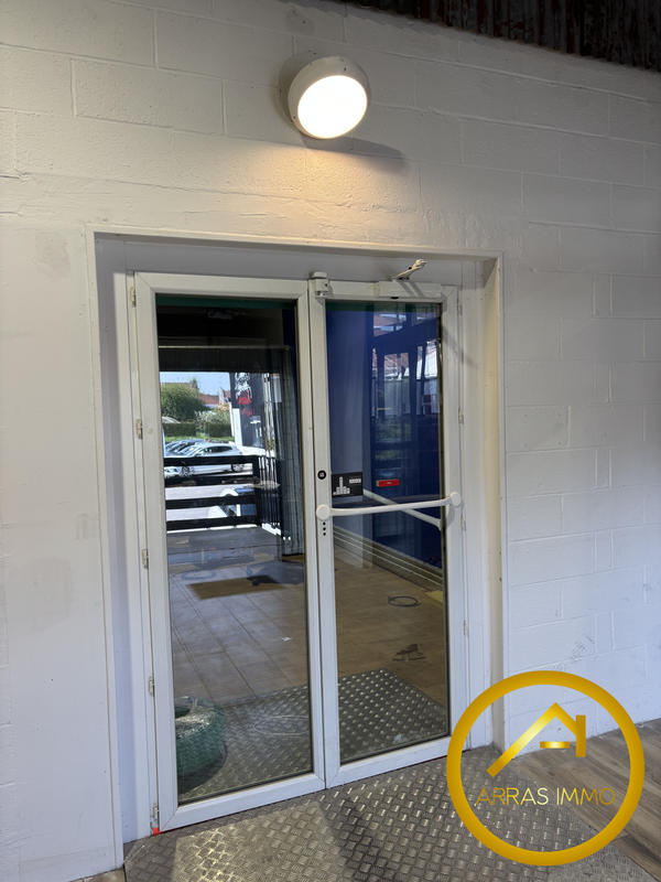 Local d'activités - 45 m²