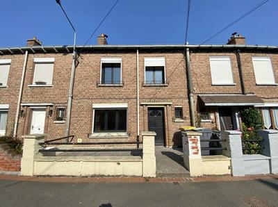 Maison - 88 m² - 5 pièces