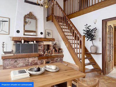 Maison - 290 m² - 11 pièces