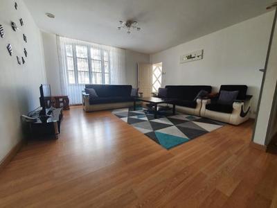 Immeuble - 153 m² - 5 pièces