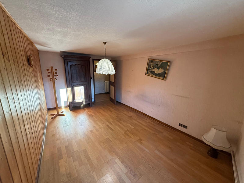 Maison - 105 m² - 6 pièces