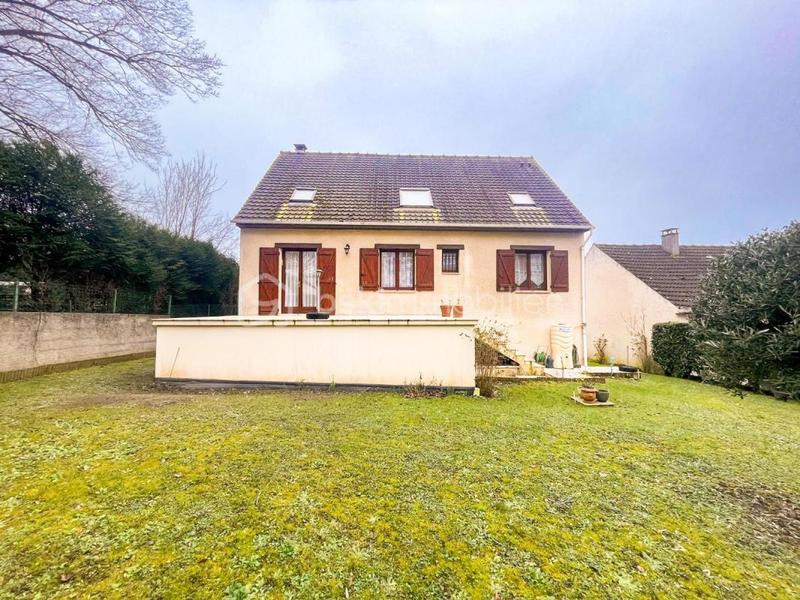 Maison - 123 m² - 7 pièces