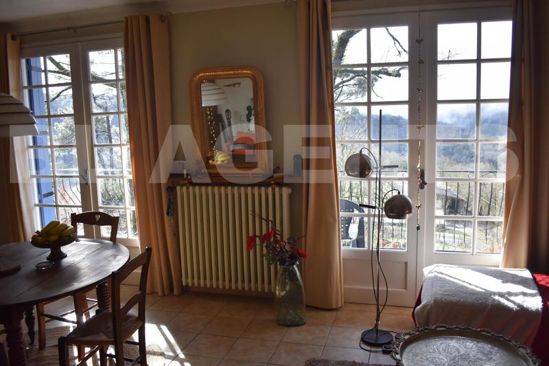 Maison traditionnelle - 130 m² - 7 pièces