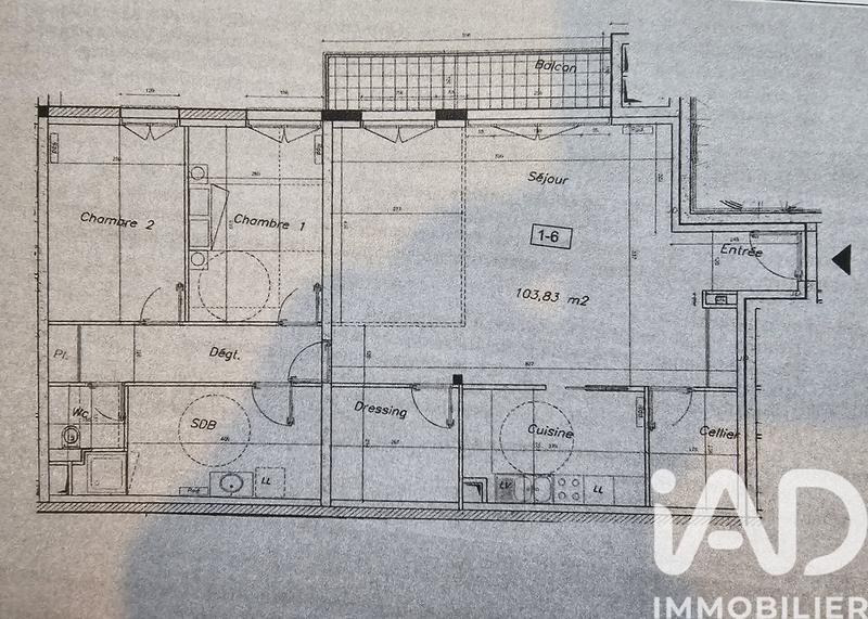 Appartement - 104 m² - 4 pièces