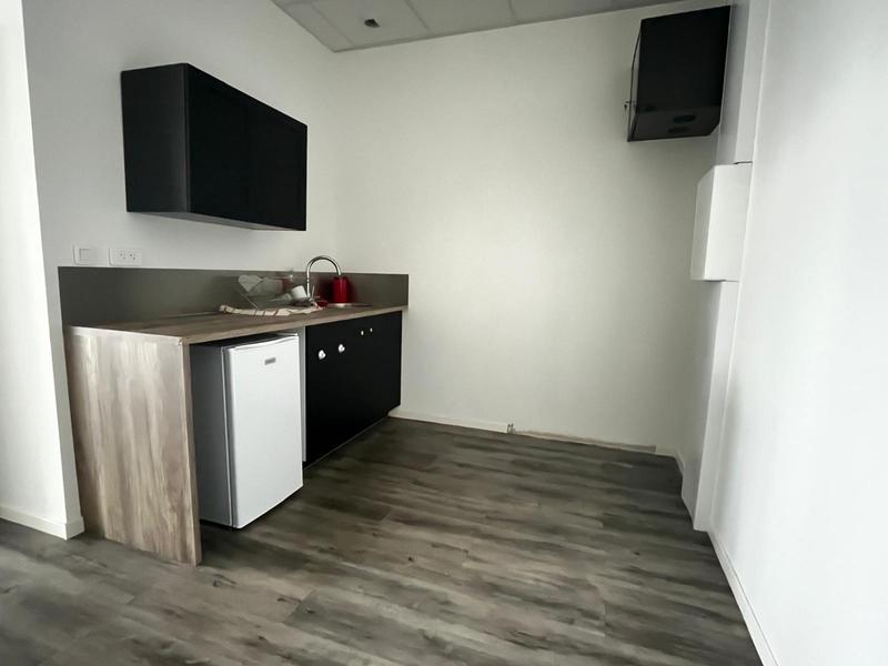 Bureau - 72 m²