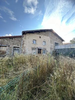 Maison - 400 m² - 12 pièces