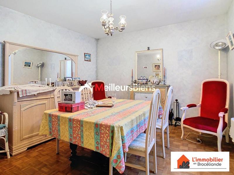 Maison de bourg - 110 m² - 5 pièces