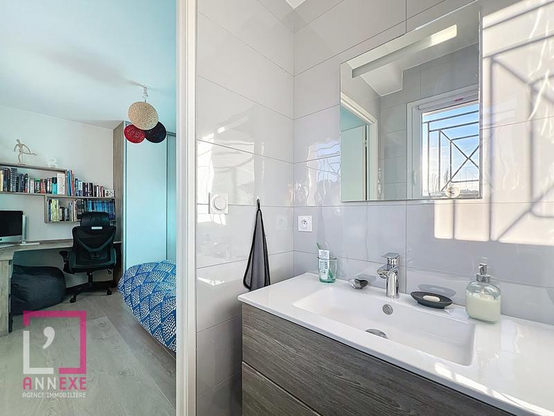 Maison - 125 m² - 5 pièces