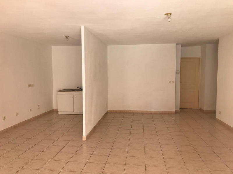 Appartement - 75 m² - 3 pièces