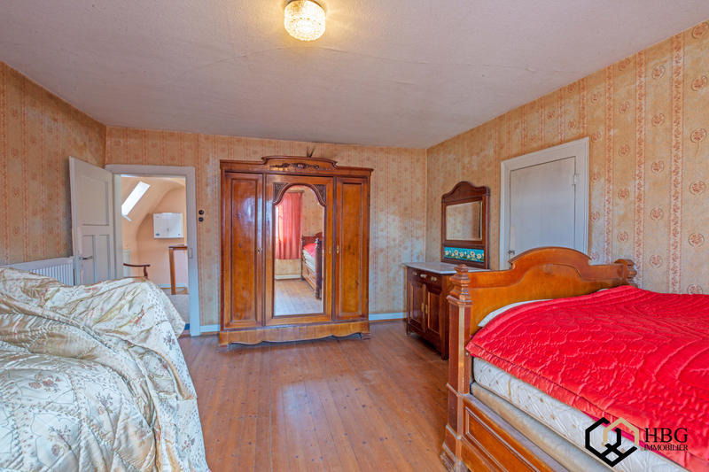 Maison - 137 m² - 5 pièces