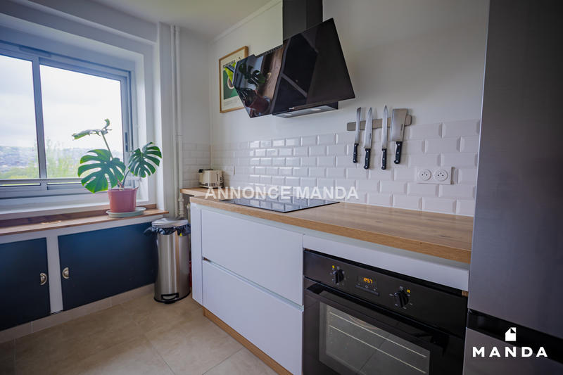 Chambre - 14 m² - 4 pièces