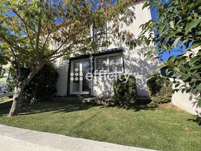 Maison - 104 m² - 5 pièces