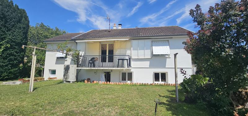 Maison - 110 m² - 6 pièces