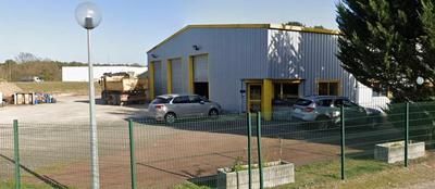 Terrain industriel - 610 m²