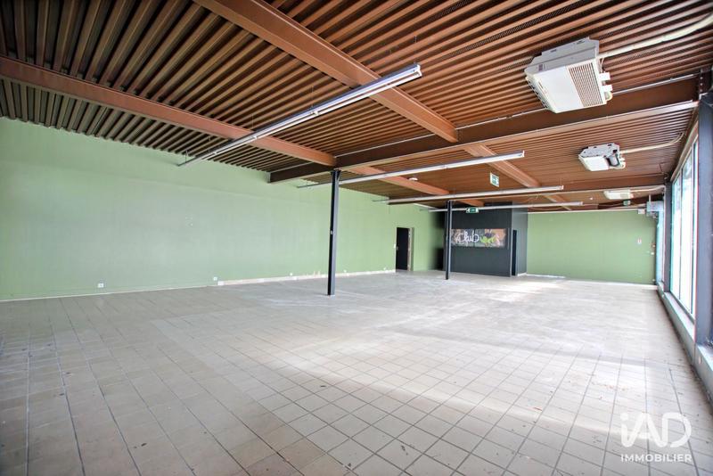 Local commercial - 1 000 m²