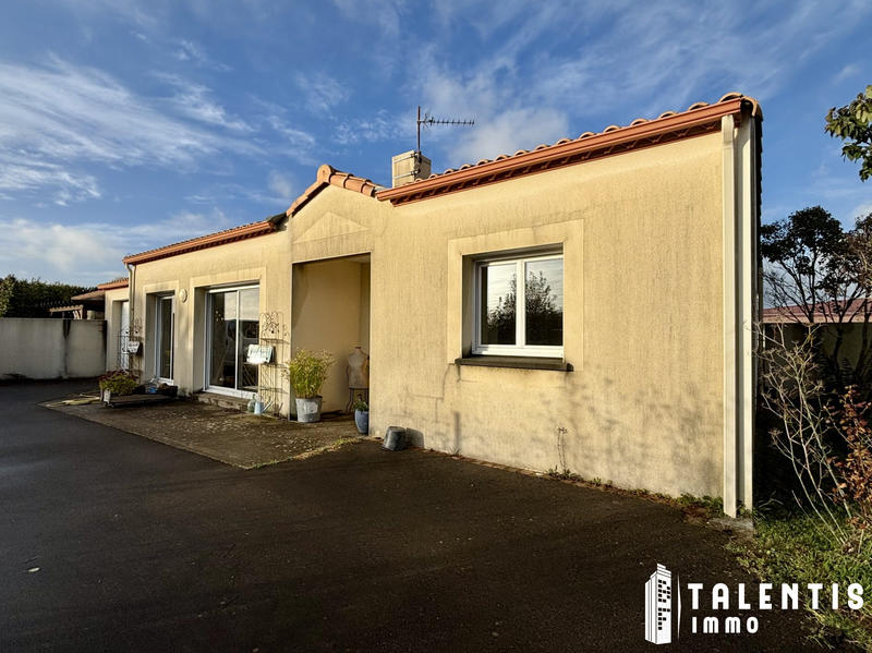 Maison - 85 m² - 3 pièces