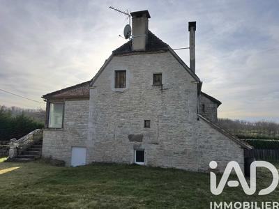 Maison - 177 m² - 6 pièces