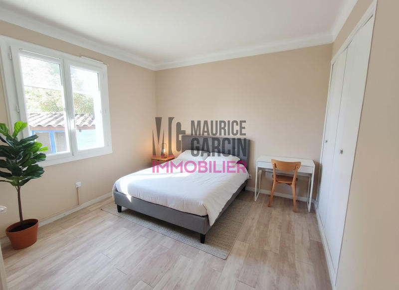 Maison - 93 m² - 4 pièces