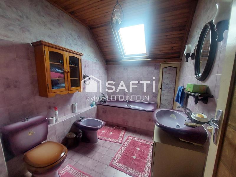 Maison - 151 m² - 8 pièces