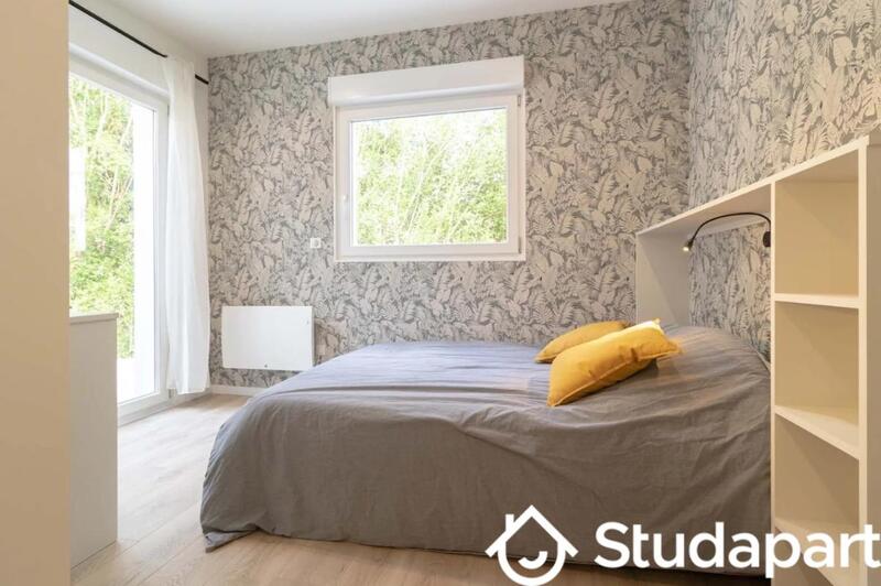 Chambre - 14 m² - 1 pièce