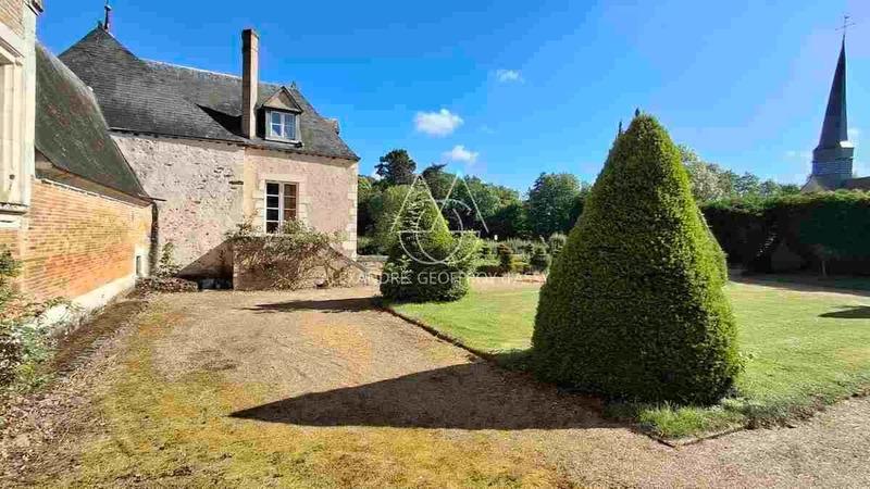 Château - 2 500 m² - 30 pièces