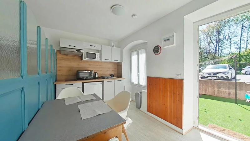 Immeuble - 240 m² - 12 pièces