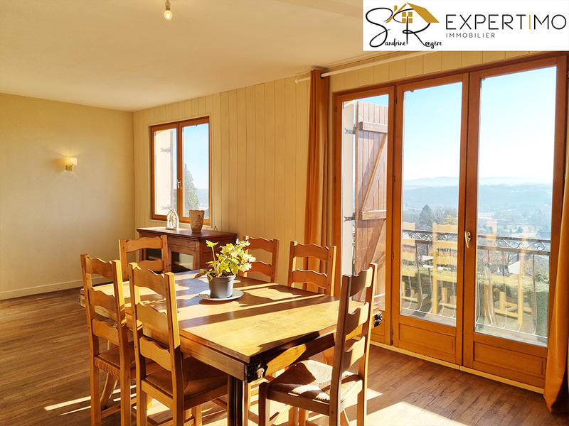 Maison - 96 m² - 4 pièces