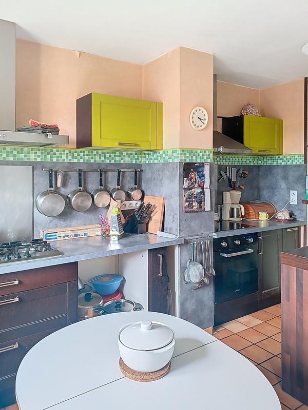 Maison ancienne - 235 m² - 8 pièces