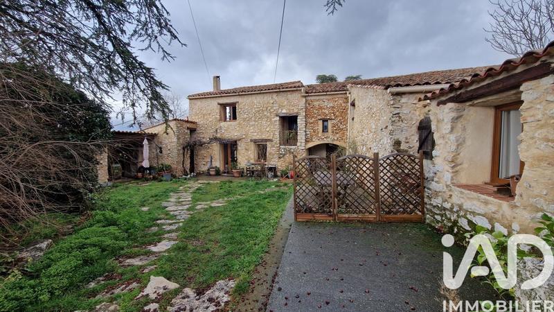 Maison de campagne - 465 m² - 15 pièces