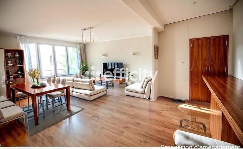 Appartement - 75 m² - 3 pièces