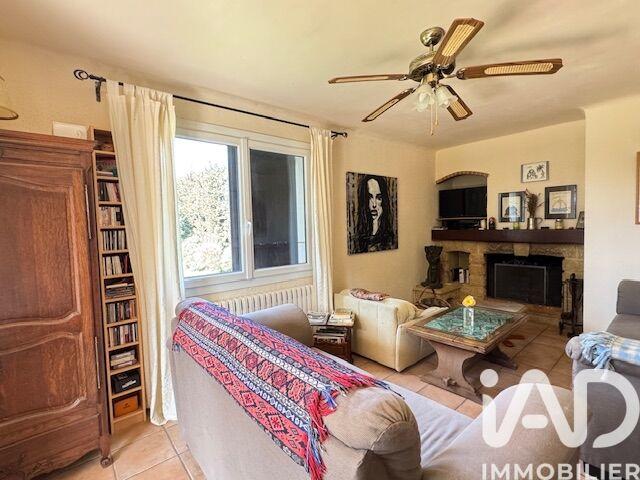 Maison - 269 m² - 13 pièces