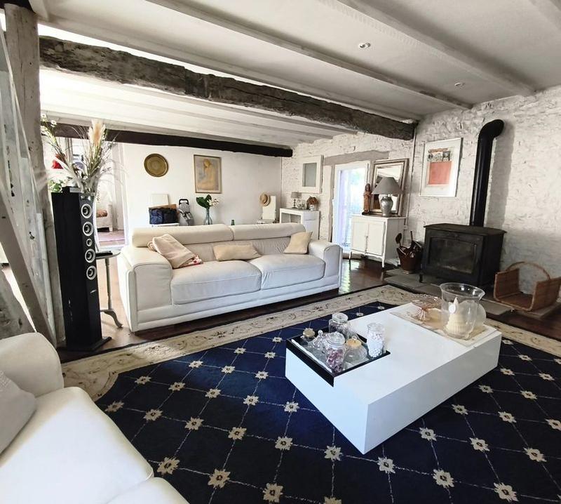 Longère - 209 m² - 6 pièces