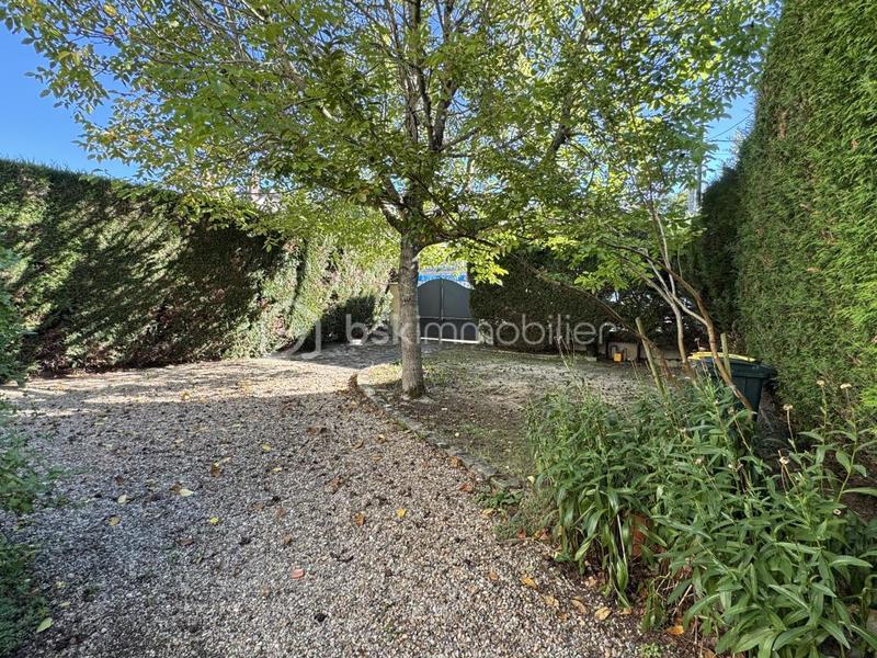 Maison - 145 m² - 7 pièces