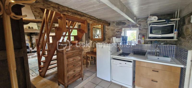 Propriété - 140 m² - 7 pièces