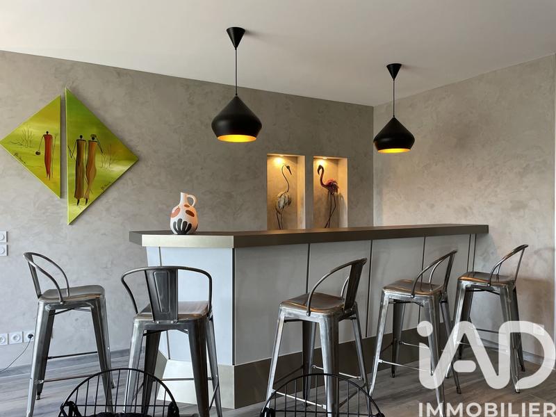 Maison - 197 m² - 5 pièces