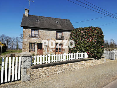 Maison - 104 m² - 4 pièces