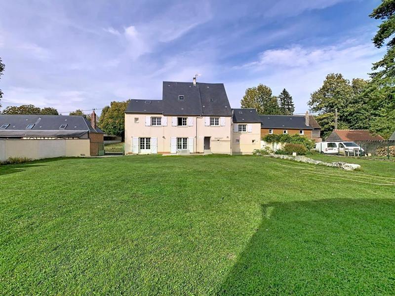 Maison - 223 m² - 5 pièces