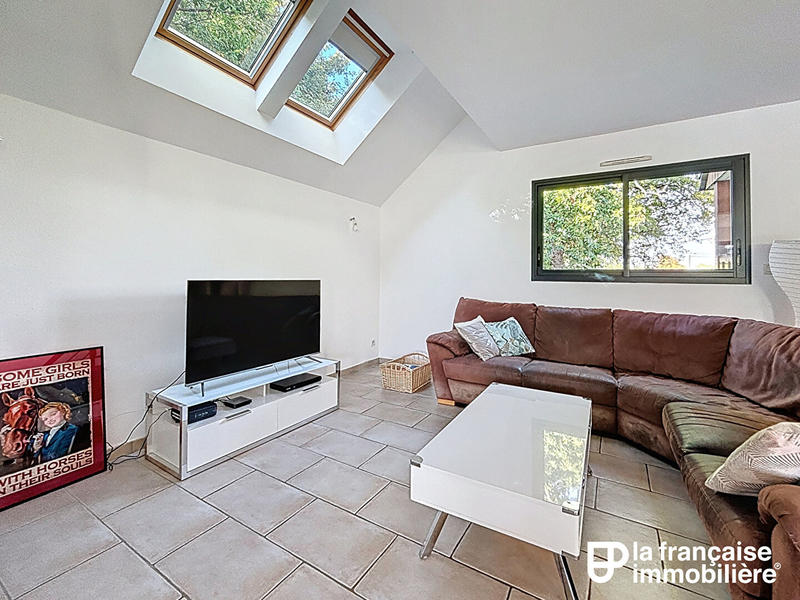 Maison - 142 m² - 6 pièces