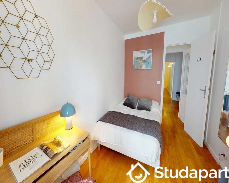 Chambre - 65 m² - 1 pièce