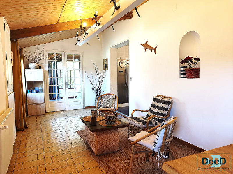 Villa - 252 m² - 7 pièces